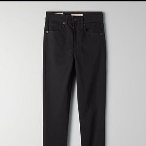 Levi’s Mile High Skinny Jeans in Black